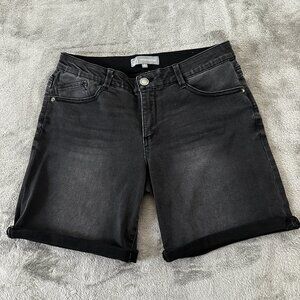 Wit & Wisdom Black Bermuda Shorts Jorts Women's size 8